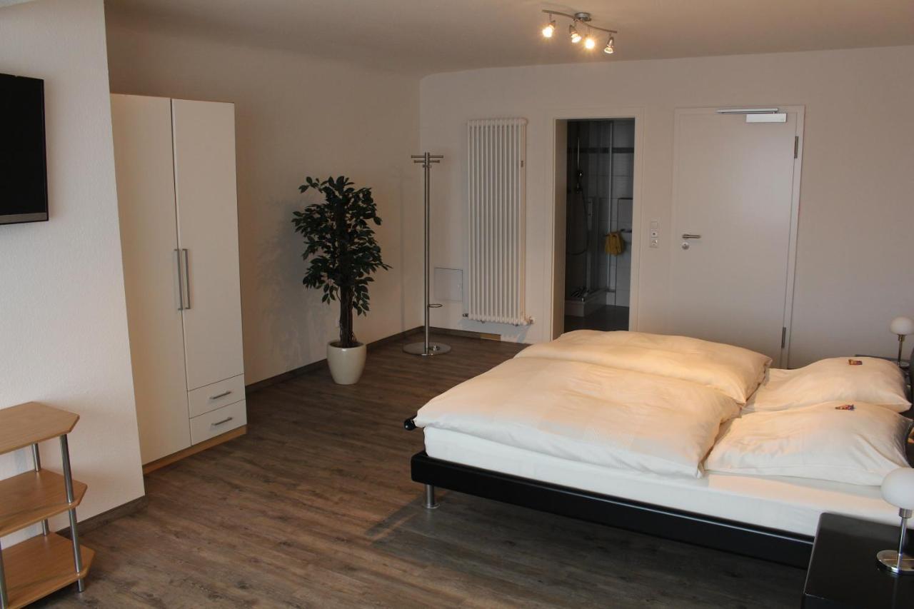 Pension Brunnenhof Roetgen Εξωτερικό φωτογραφία