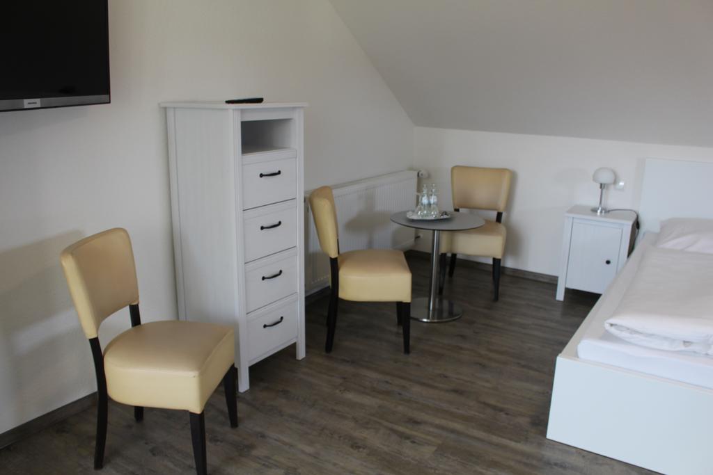 Pension Brunnenhof Roetgen Εξωτερικό φωτογραφία